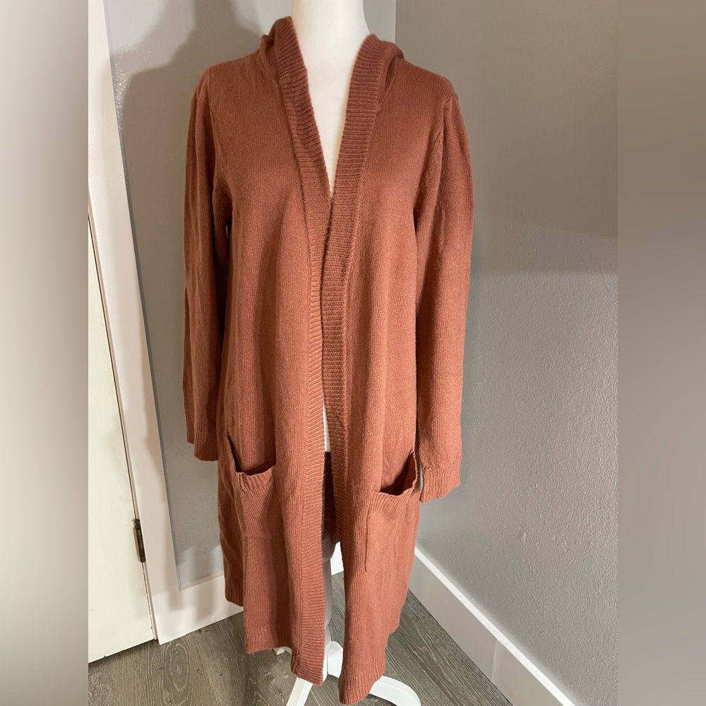 NEW YORK & COMPANY Women's Rust Cardigan Sweater Size